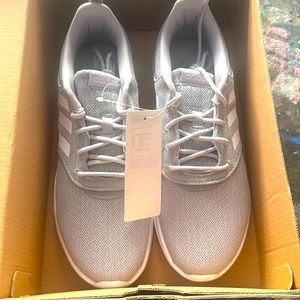 Adidas women size 10 new in box